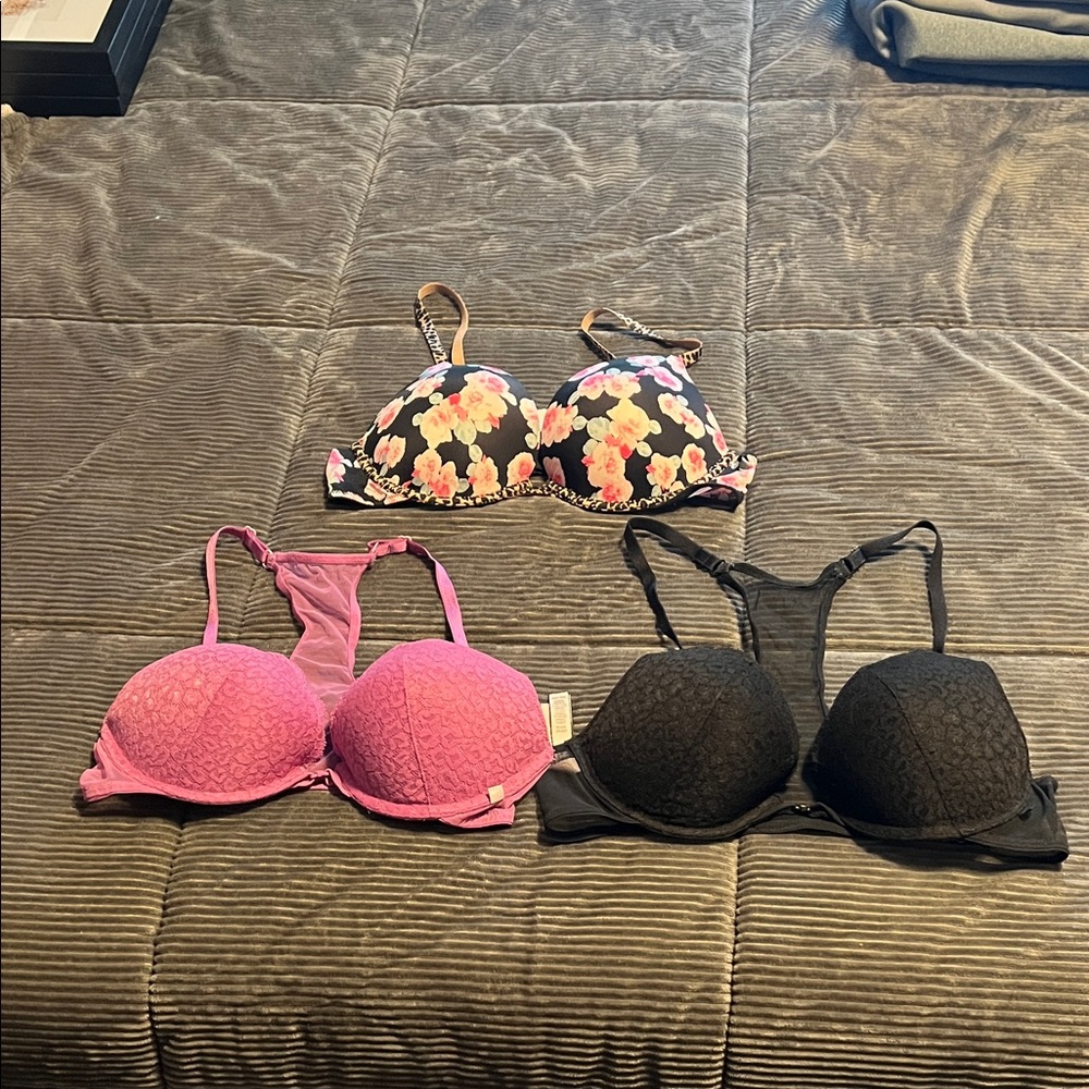Victoria’s Secret women’s size 36B Floral and Solid Women's Bra Set